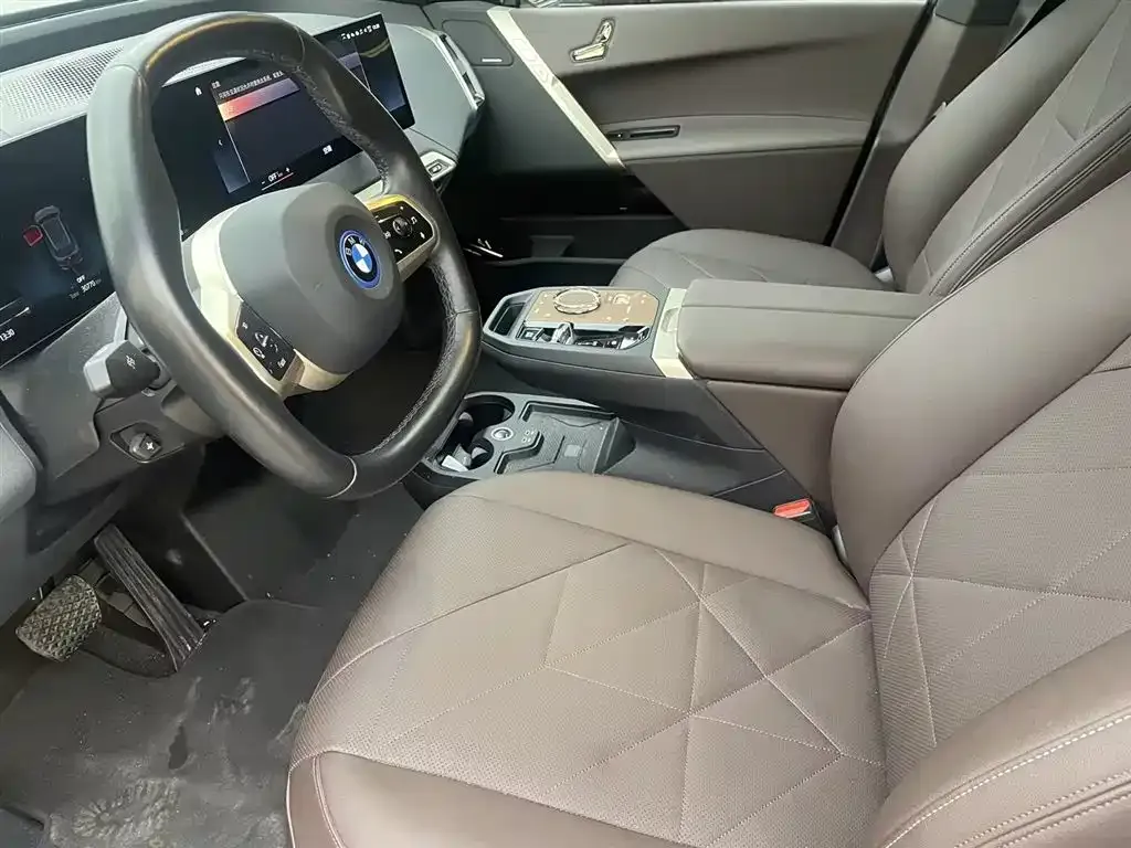 BMW iX 2023 из CN, фото 9