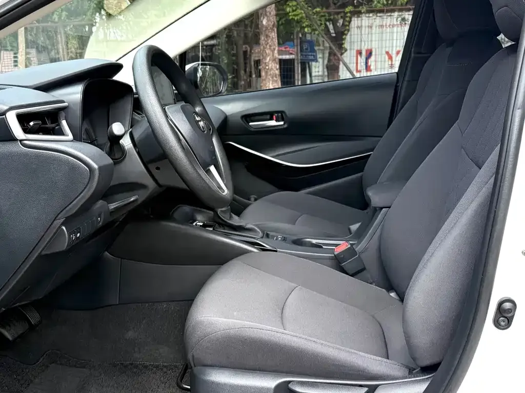 Toyota Corolla 2022 из CN, фото 2