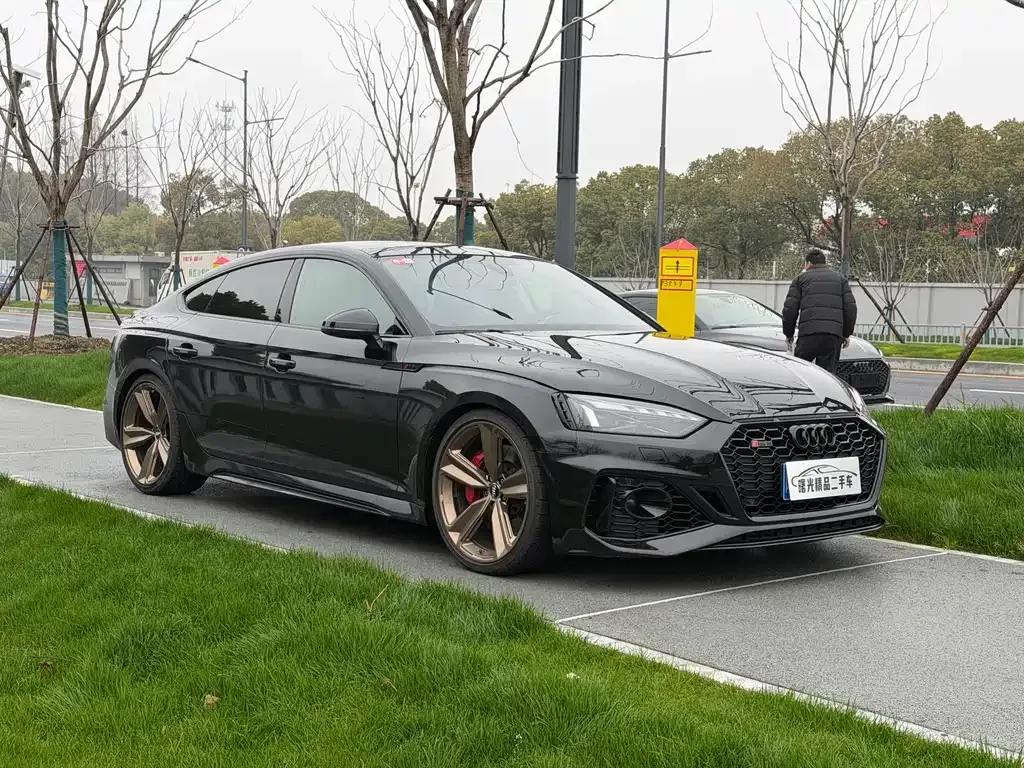 Audi RS 5 2021 из CN, фото 9