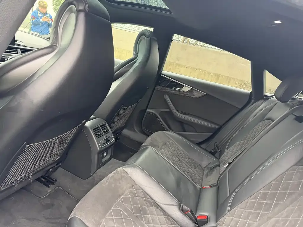 Audi RS 5 2021 из CN, фото 6