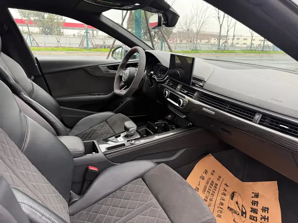 Audi RS 5 2021 из CN, фото 2