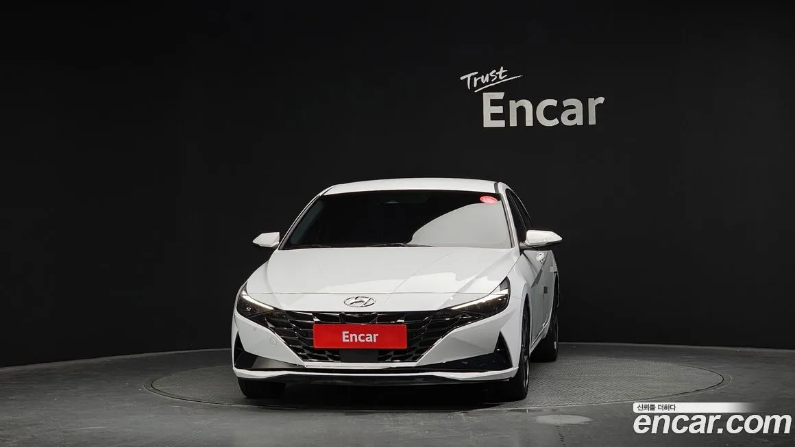 Hyundai AVANTE — фото 5
