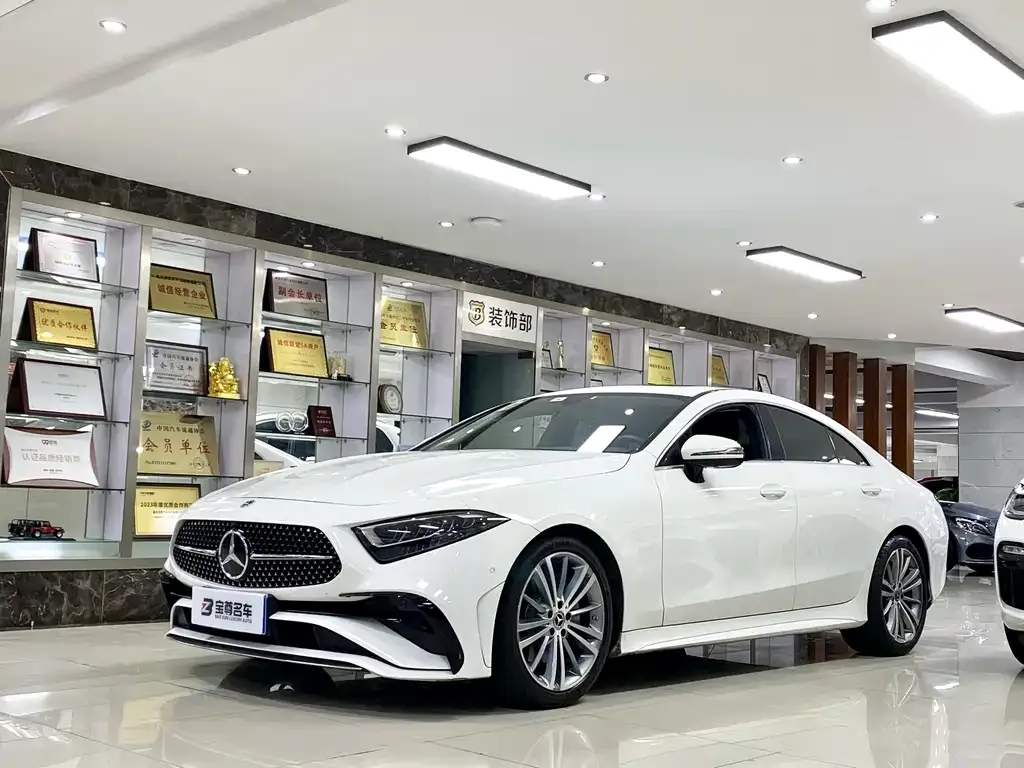 Mercedes-Benz CLS 2023 из CN, фото 1