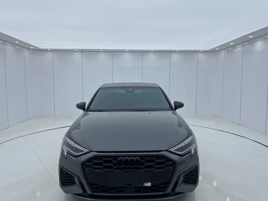 Audi A3 2022 из CN, фото 2