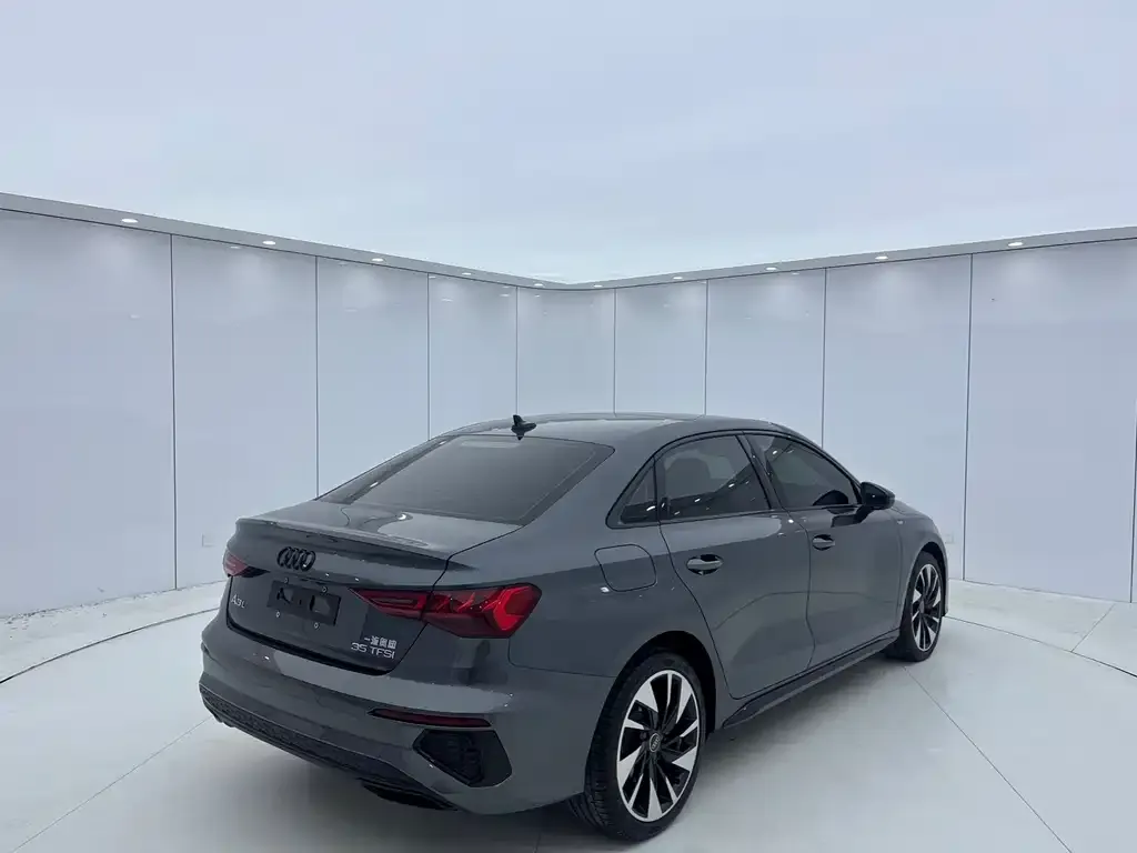 Audi A3 2022 из CN, фото 4