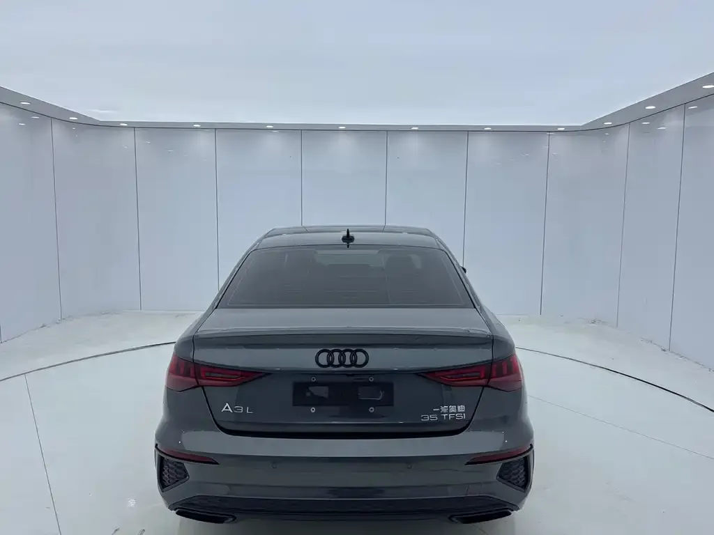 Audi A3 2022 из CN, фото 3