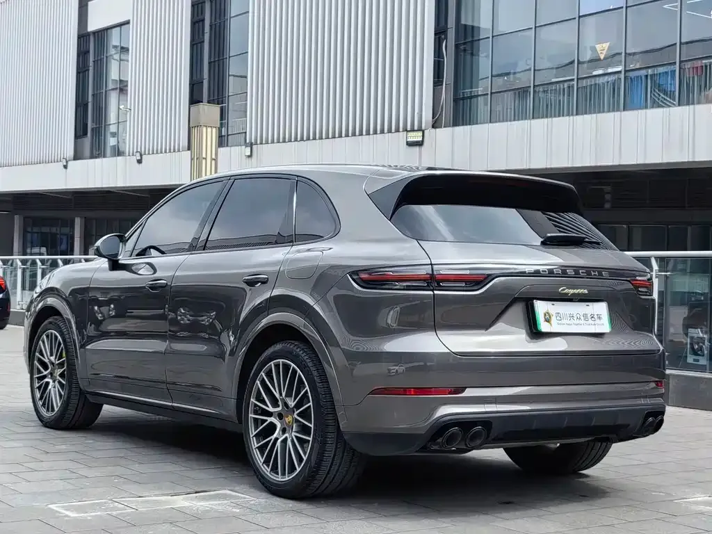 Porsche Cayenne Hybrid — фото 2