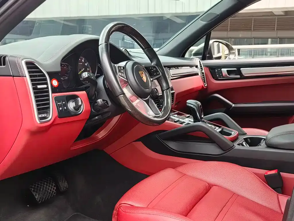 Porsche Cayenne Hybrid — фото 10