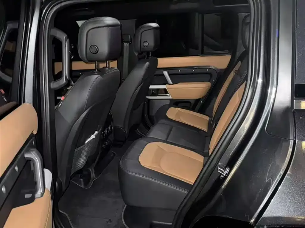 Land Rover Defender — фото 4