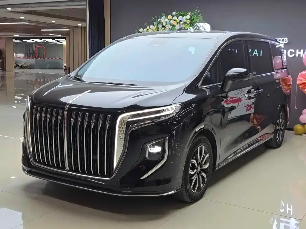 Hongqi HQ9 — фото 1