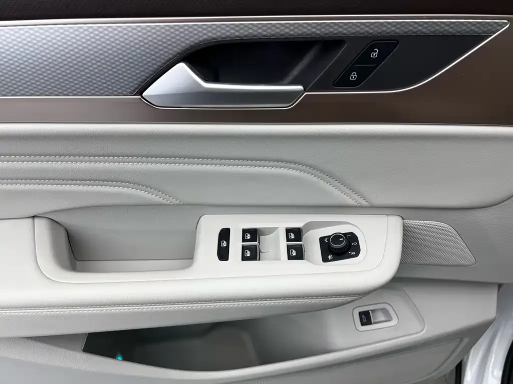 Volkswagen Tavendor 2025 из CN, фото 2