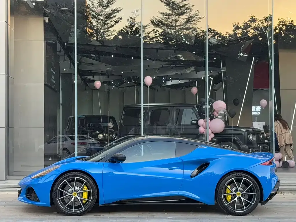 Lotus Emira 2024 из CN, фото 3