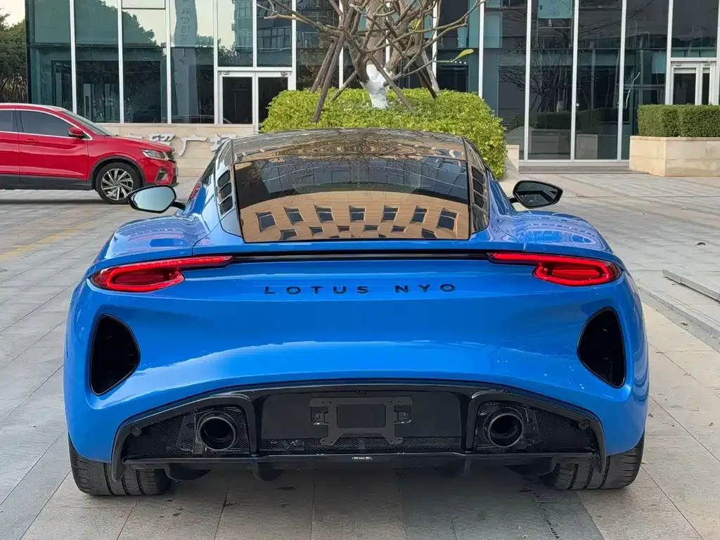 Lotus Emira 2024 из CN, фото 6