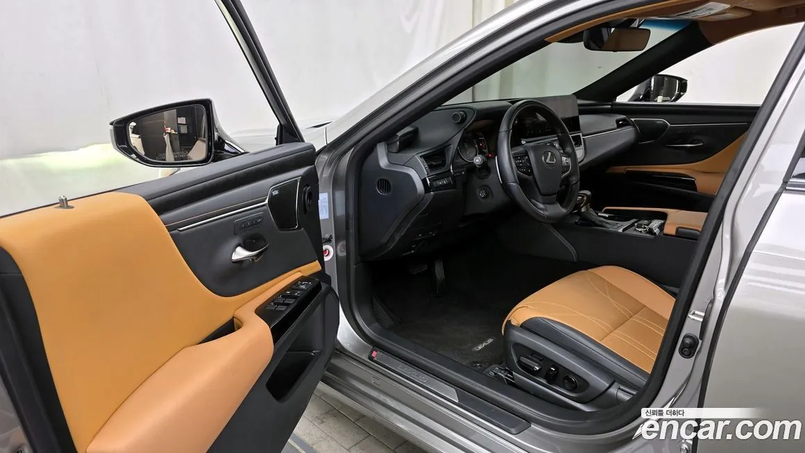 Lexus ES 2025 из KR, фото 3