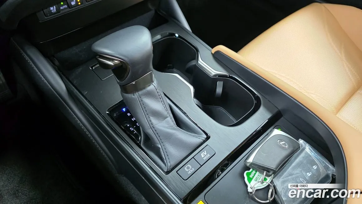 Lexus ES 2025 из KR, фото 9