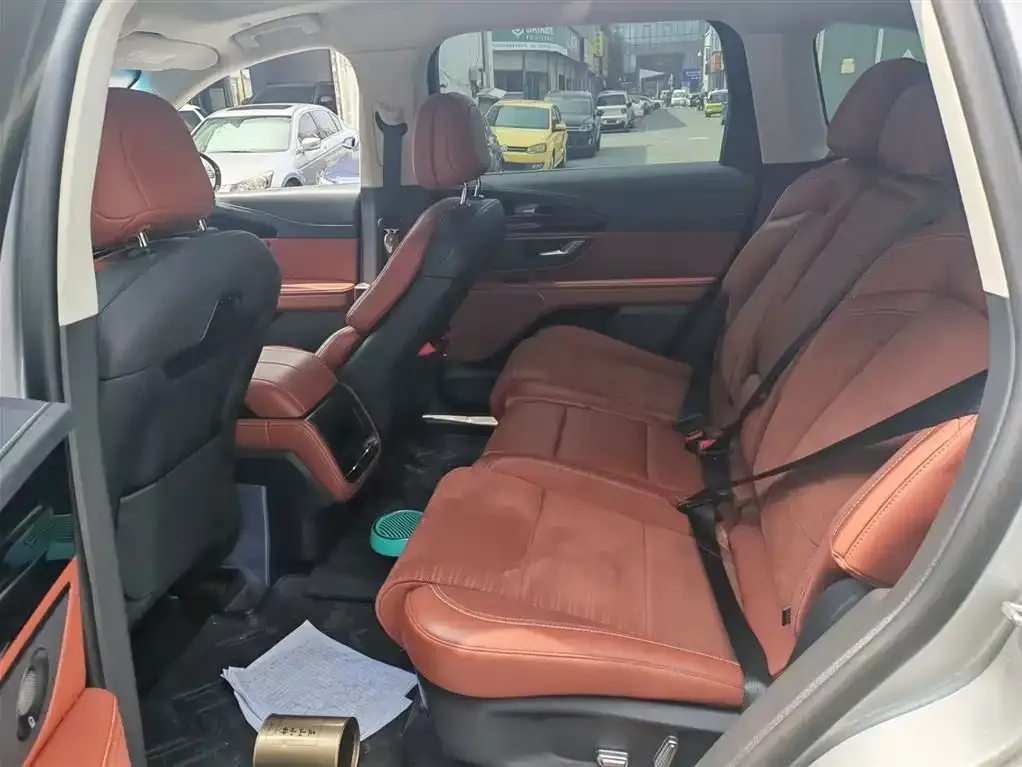 Lincoln Nautilus 2024 из CN, фото 4