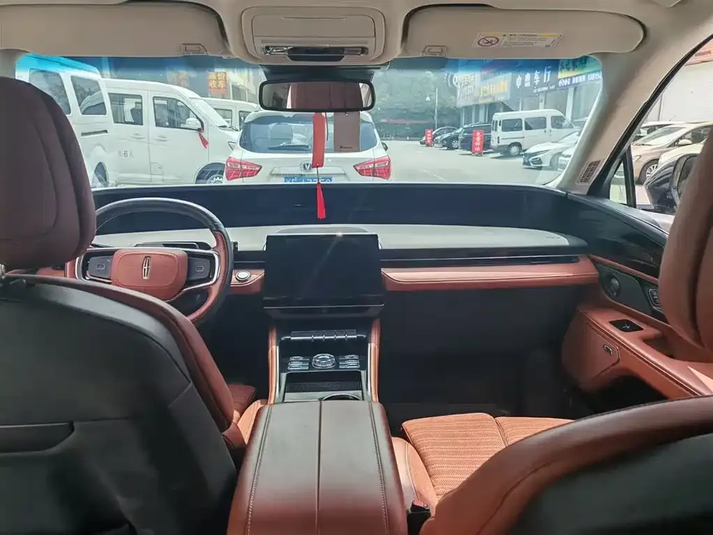Lincoln Nautilus 2024 из CN, фото 2