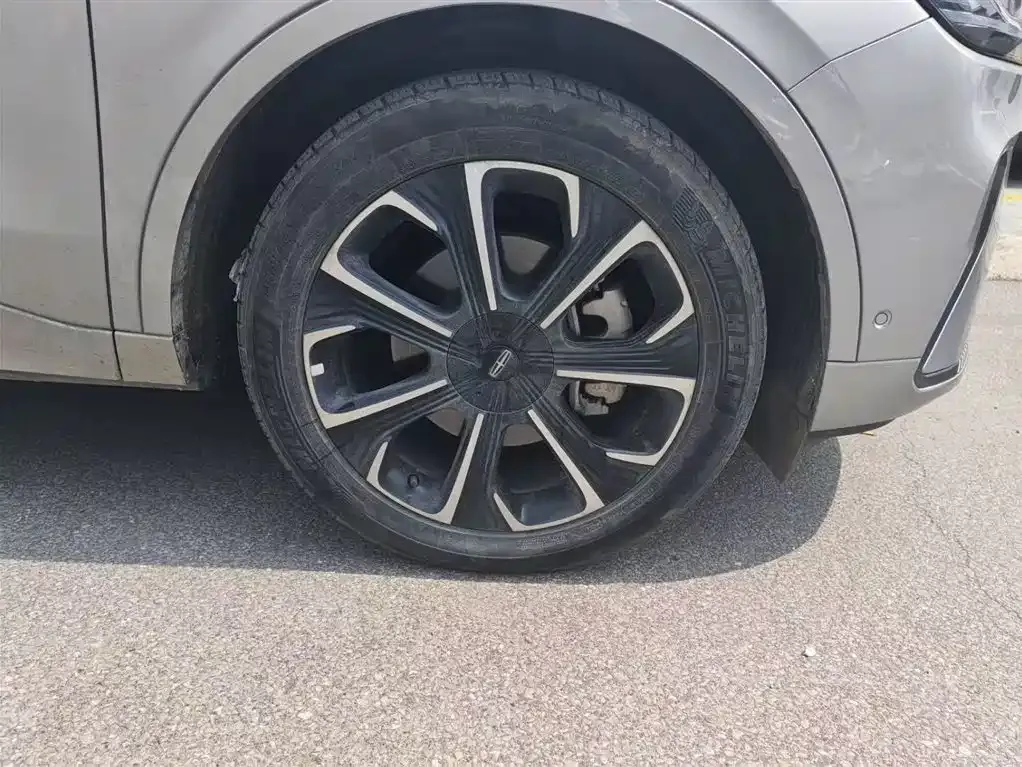 Lincoln Nautilus 2024 из CN, фото 3