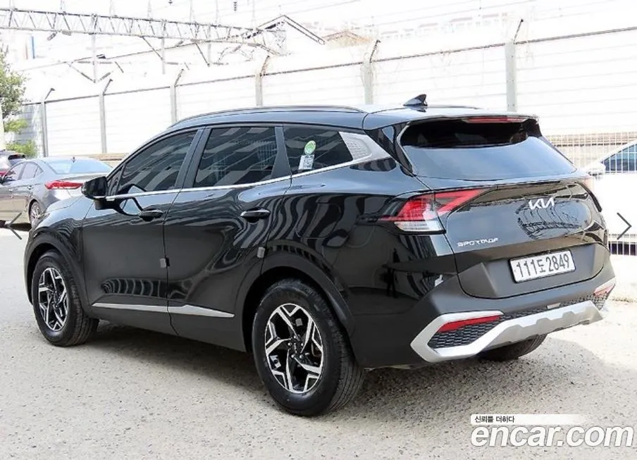 Kia Sportage — фото 10