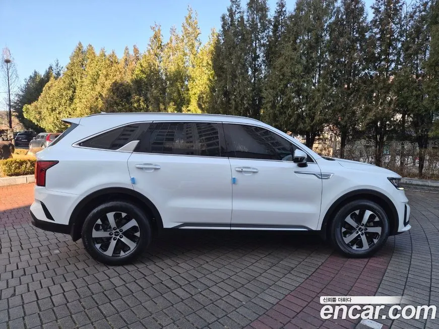 Kia Sorento — фото 5