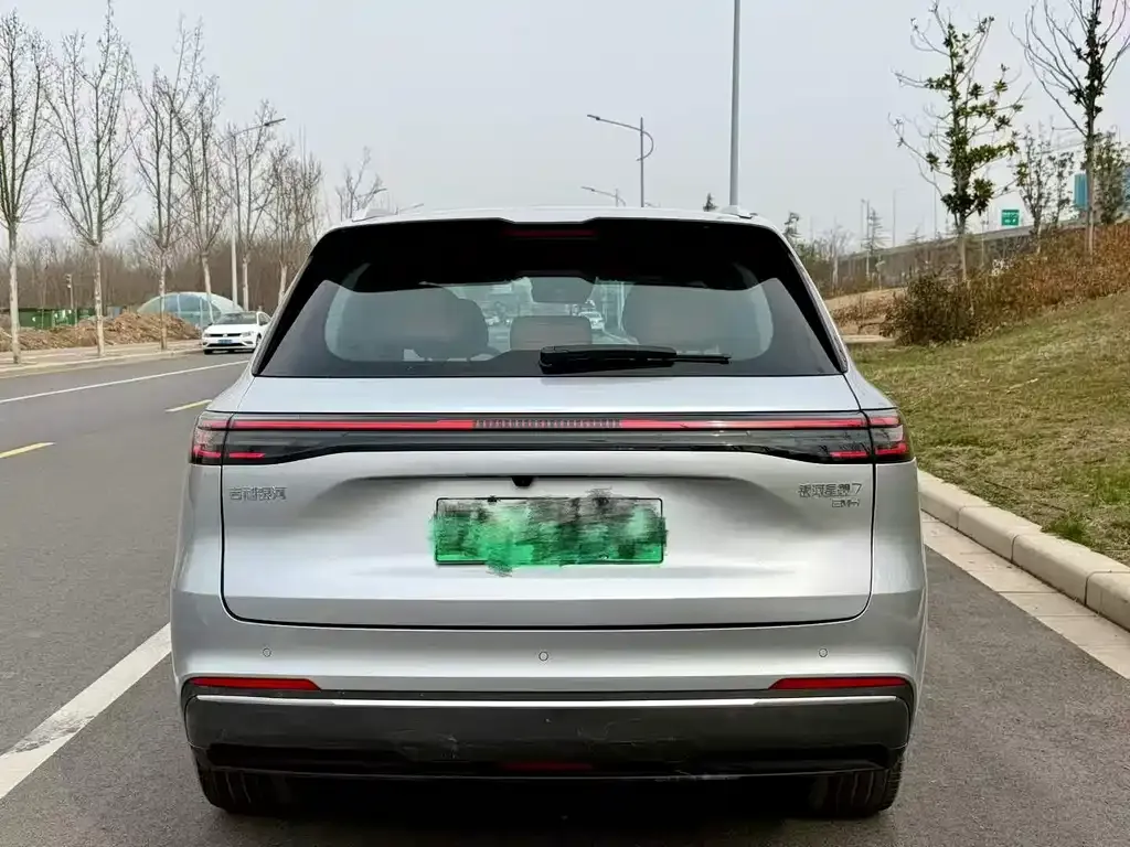 Geely 银河星舰7 2025 из CN, фото 3
