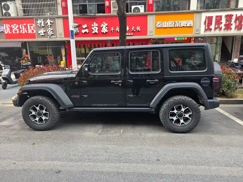Jeep Wrangler 2021 из CN, фото 7