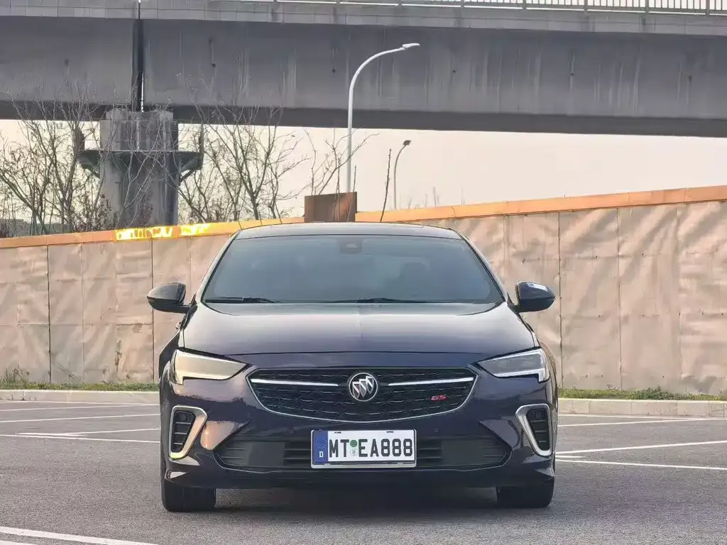 Buick Regal — фото 9