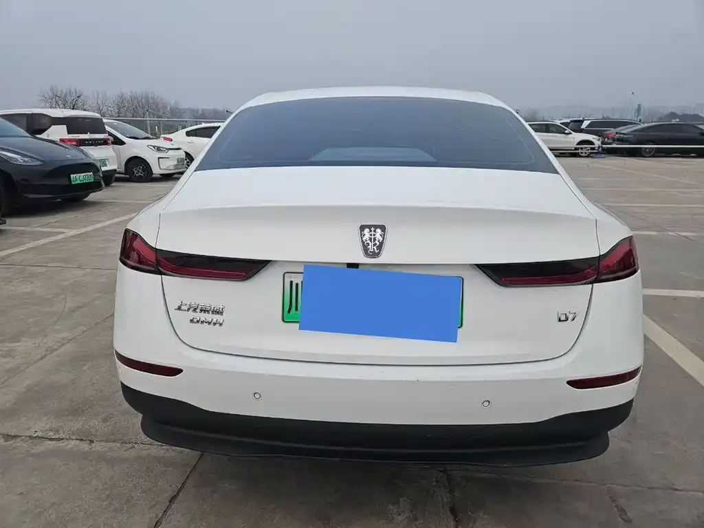 Roewe D7 2025 из CN, фото 8