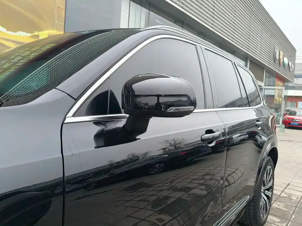Volvo XC90 — фото 4