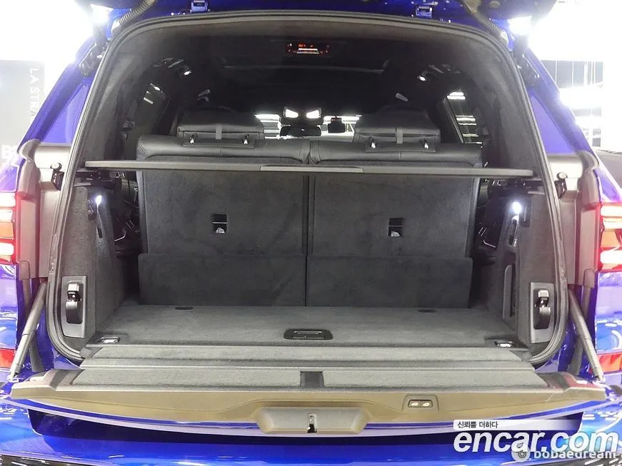 BMW X7 2023 из KR, фото 9