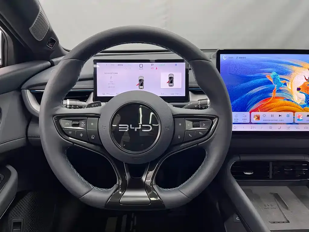 BYD Seal 06GT — фото 9