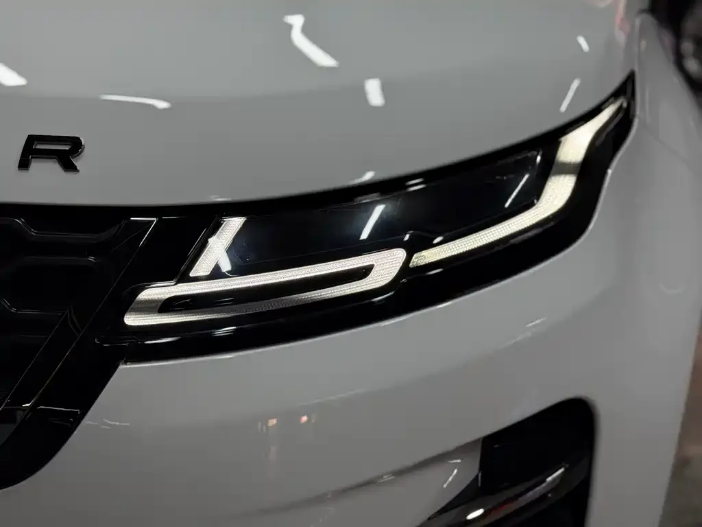 Land Rover Evoque — фото 10