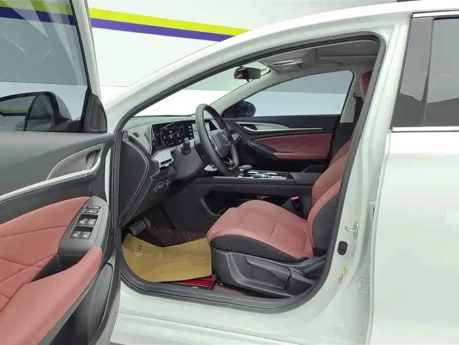 Changan Eado 2025 из CN, фото 8