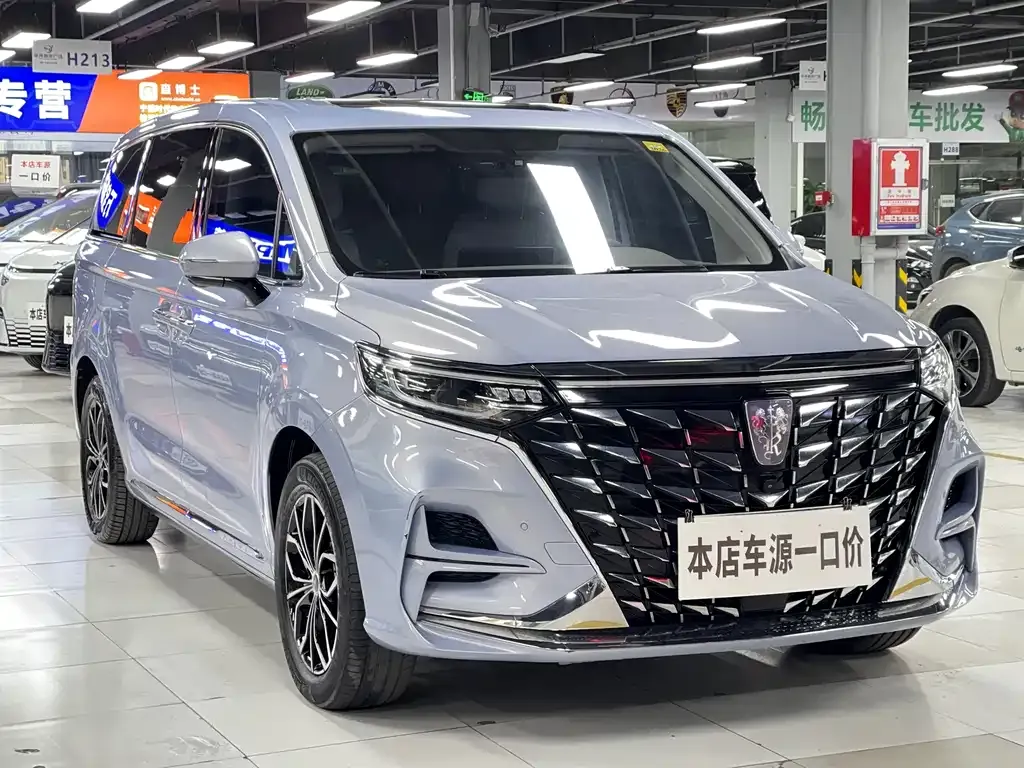 Roewe iMAX8 New Energy — фото 4