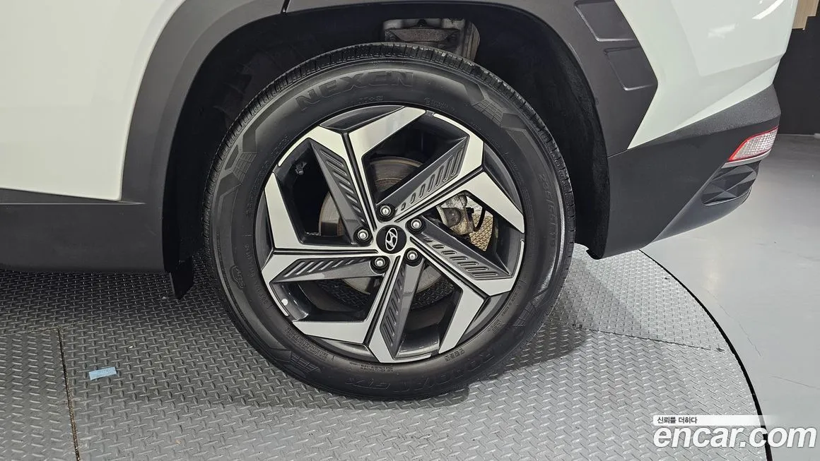 Hyundai Tucson 2023 из KR, фото 8
