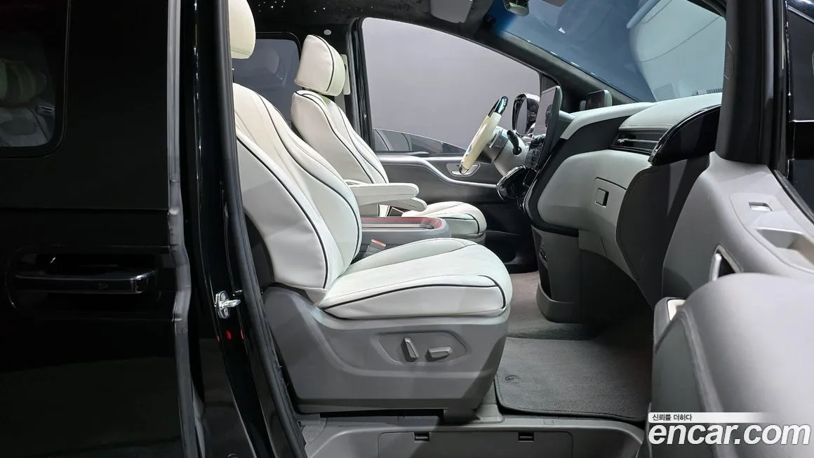 Hyundai Staria 2022 из KR, фото 10