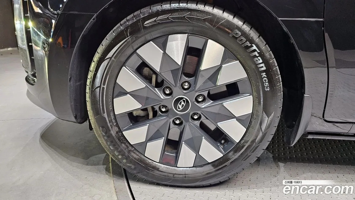 Hyundai Staria 2022 из KR, фото 9