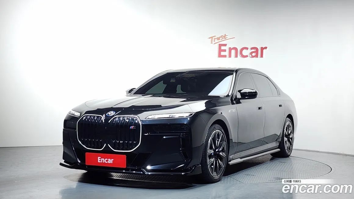 BMW i7 2024 из KR, фото 1