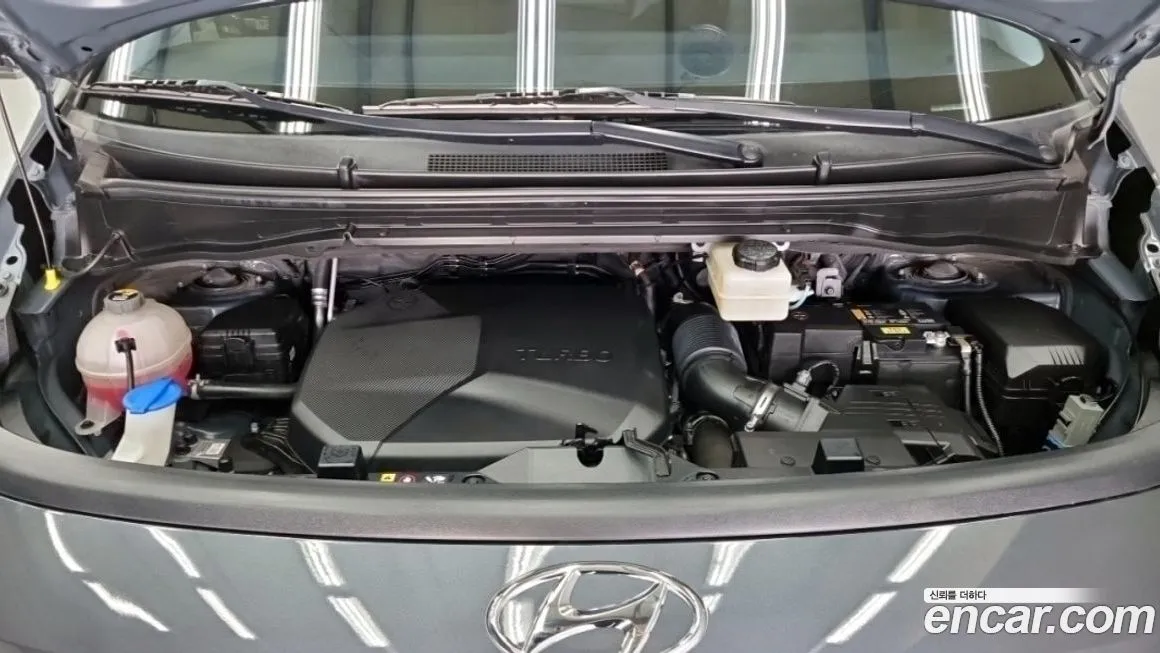 Hyundai Staria — фото 10