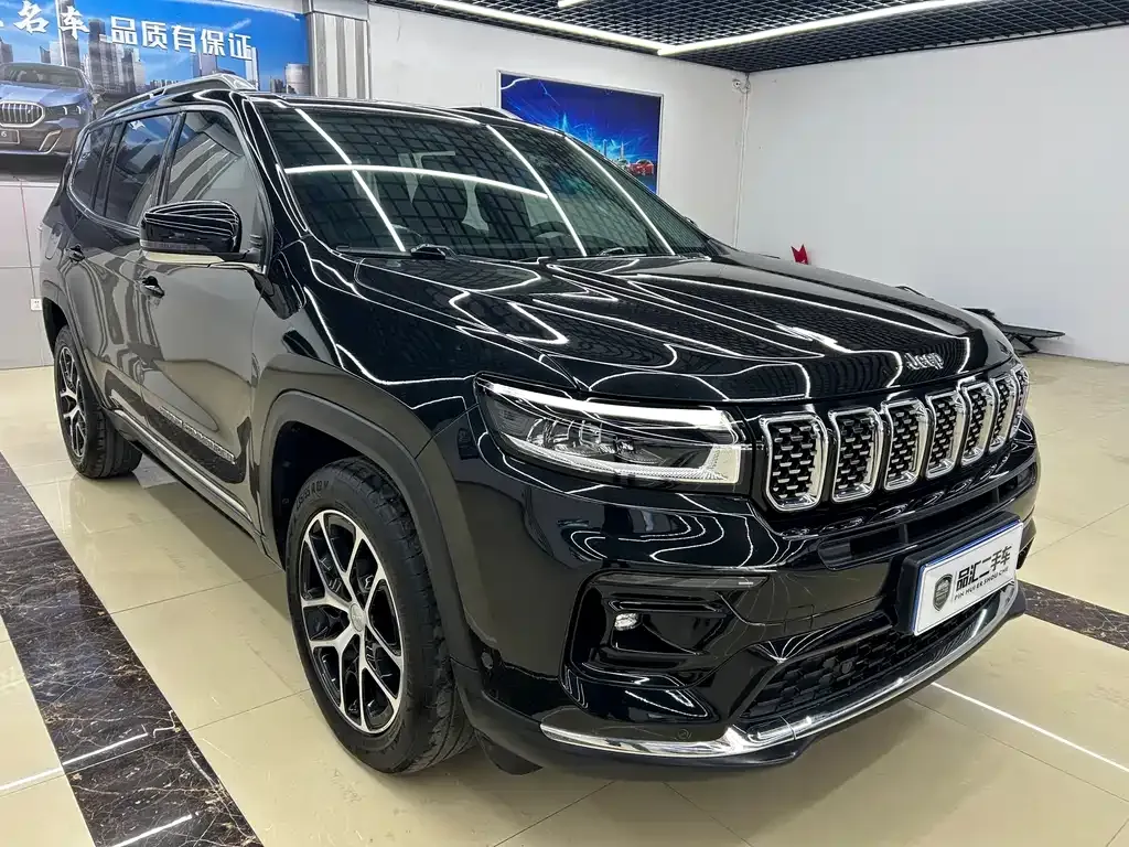 Jeep Grand Commander 2022 из CN, фото 8
