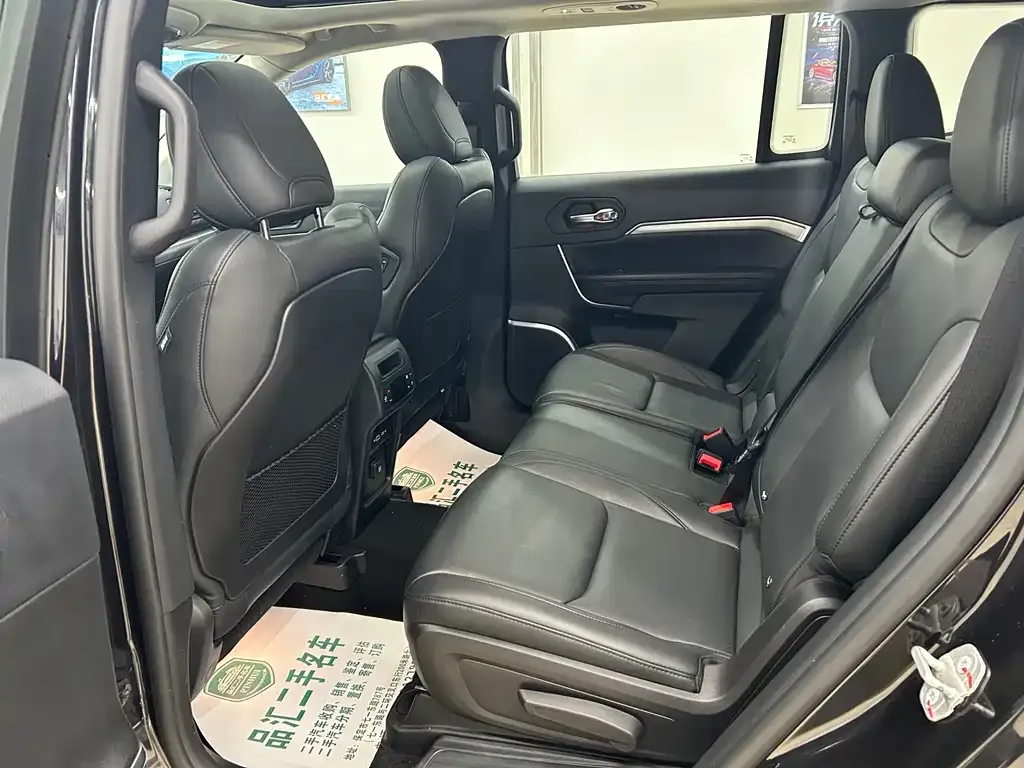 Jeep Grand Commander 2022 из CN, фото 3