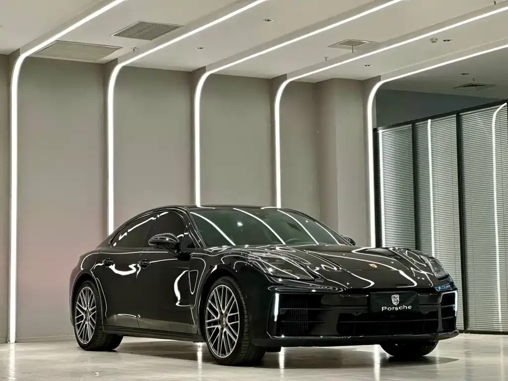 Porsche Panamera — фото 9