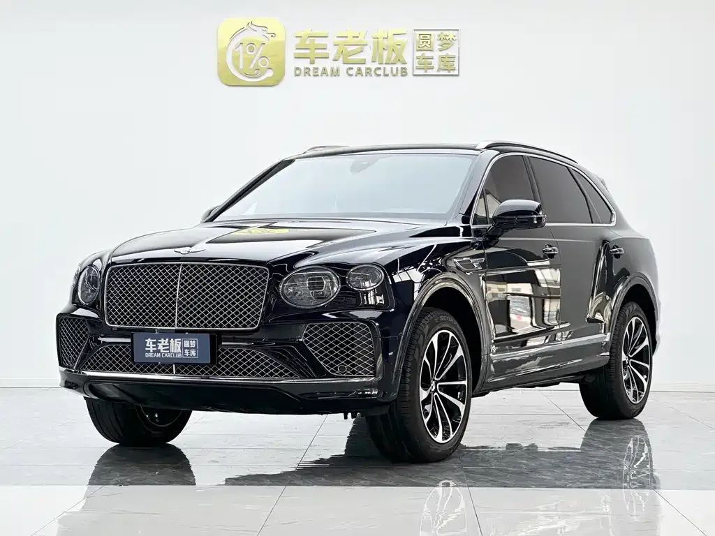 Bentley Bentayga — фото 1