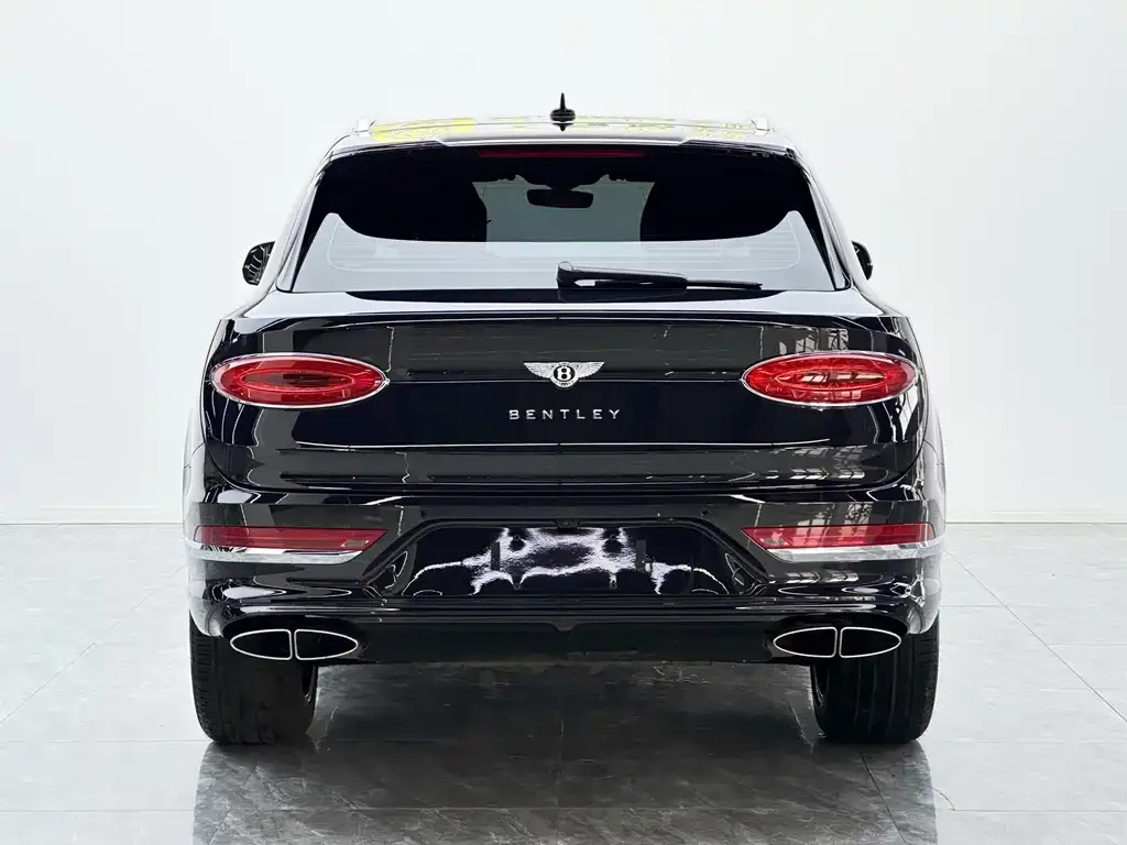 Bentley Bentayga — фото 4
