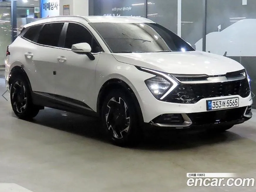 Kia Sportage — фото 1
