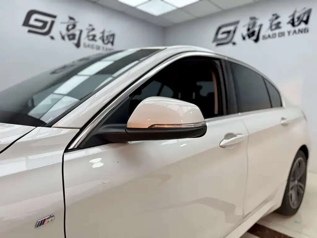 BMW 1 Series 2022 из CN, фото 3