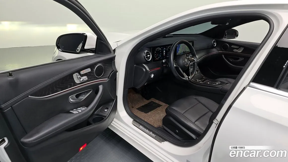Mercedes-Benz E-Class 2023 из KR, фото 6