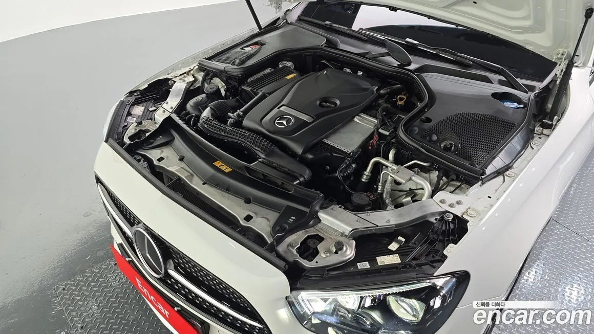 Mercedes-Benz E-Class 2023 из KR, фото 10
