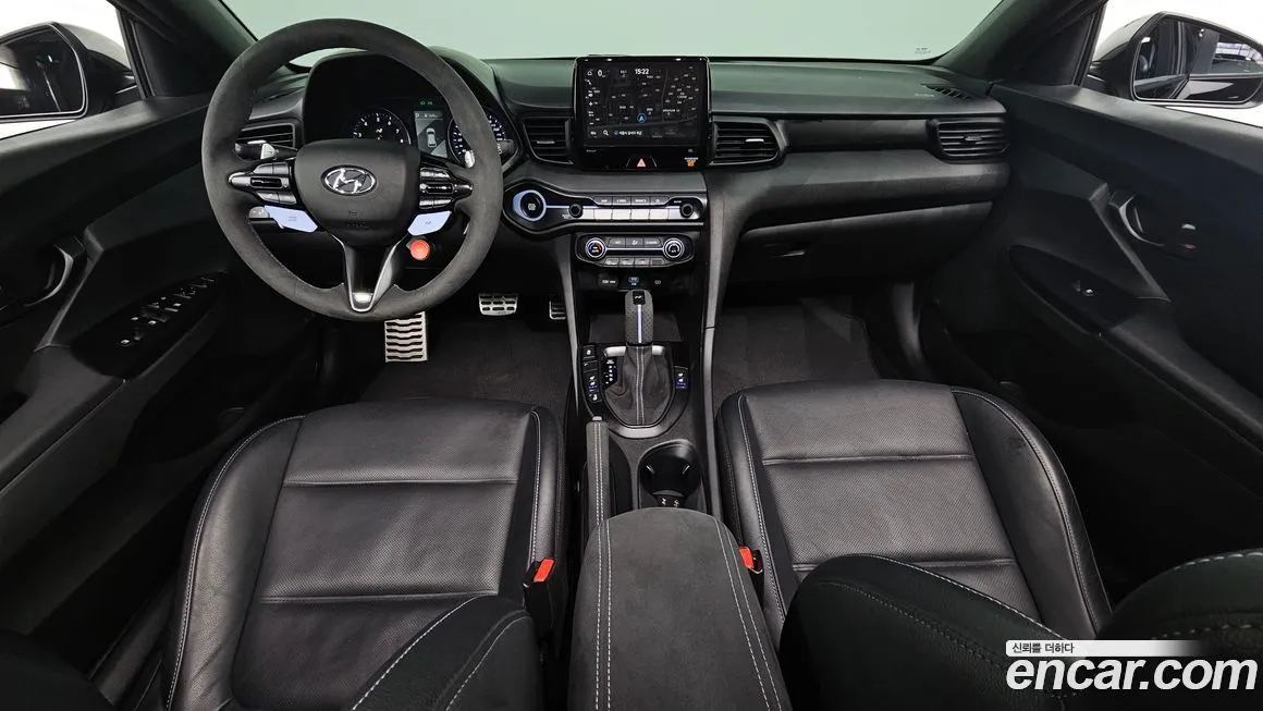 Hyundai Veloster — фото 4