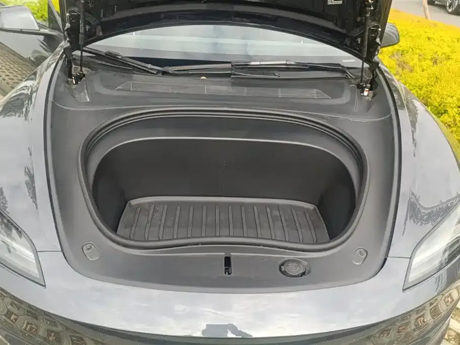 Tesla Model 3 — фото 5